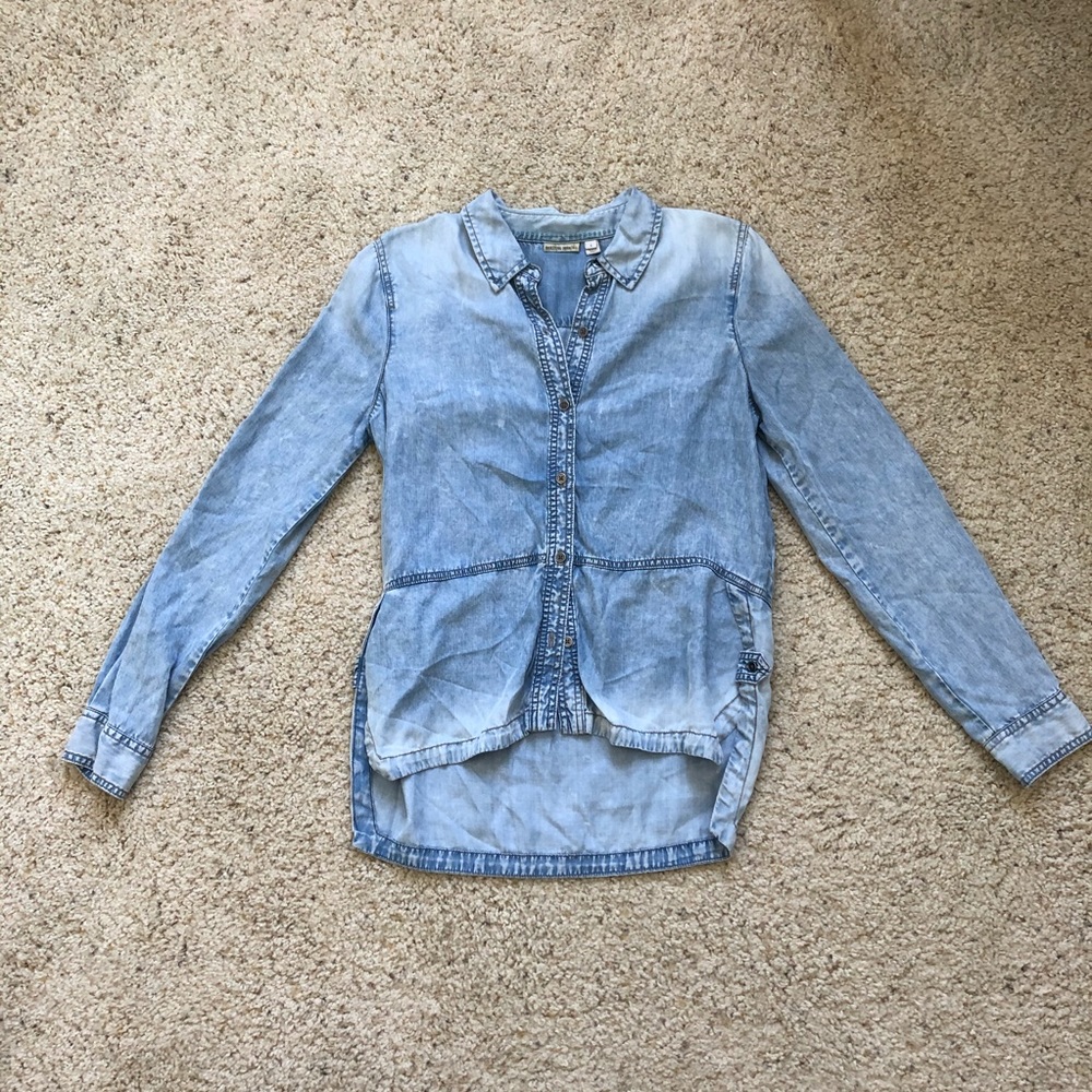 Long sleeve jean button down top